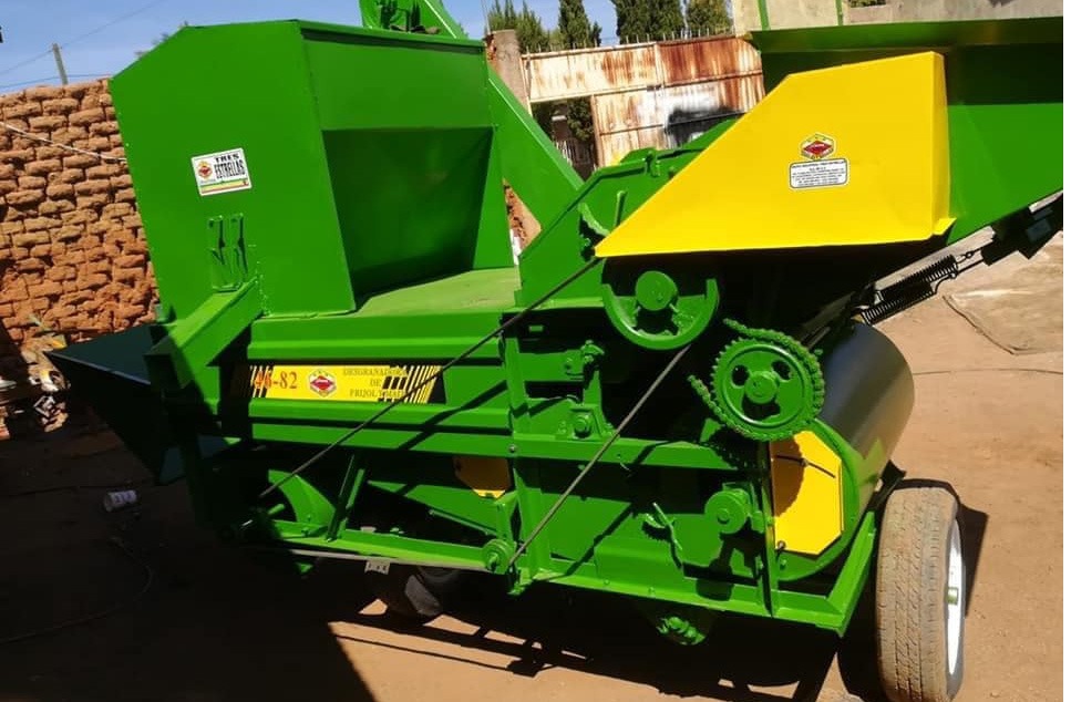 Equipo agricola para procesar frijol