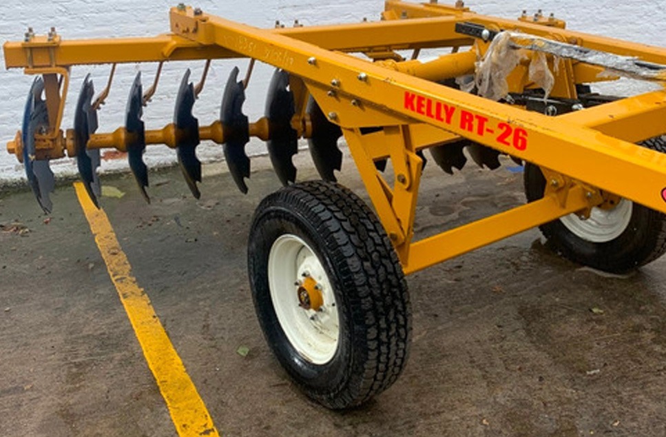 Rastra de tiro equipada con discos